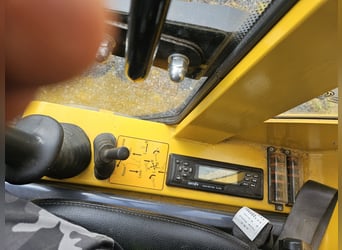 Eurotrac W11 mit Kabine, Heizung und Radio