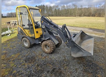 Eurotrac W11 mit Kabine, Heizung und Radio