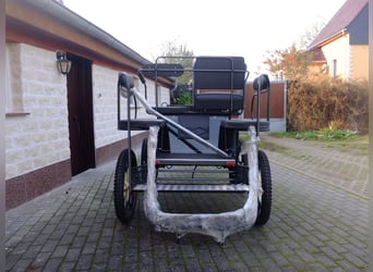 Neue Pony-u.Kleinpferdkutsche