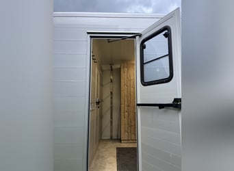 MAN TGL Tagesturniertransporter 4 Pferde 