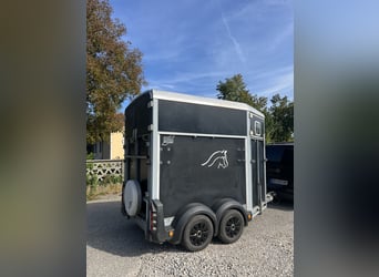 Pferdeanhänger Ifor Williams HB506