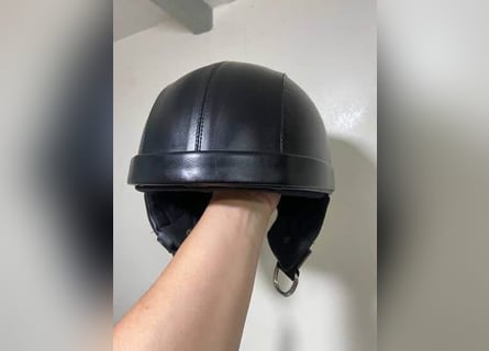 Classic Riding Helmet – Lightweight & Secure