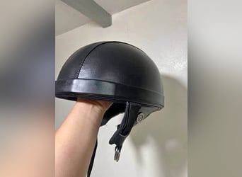 Classic Riding Helmet – Lightweight & Secure