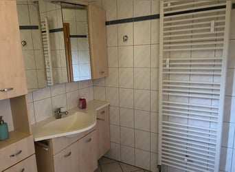 Schöne 1,5-Zimmer-Wohnung auf idyllischem Pferdehof zu vermieten Schöne 1,5-Zimmer-Wohnung auf idyllischem Pferdehof zu vermieten